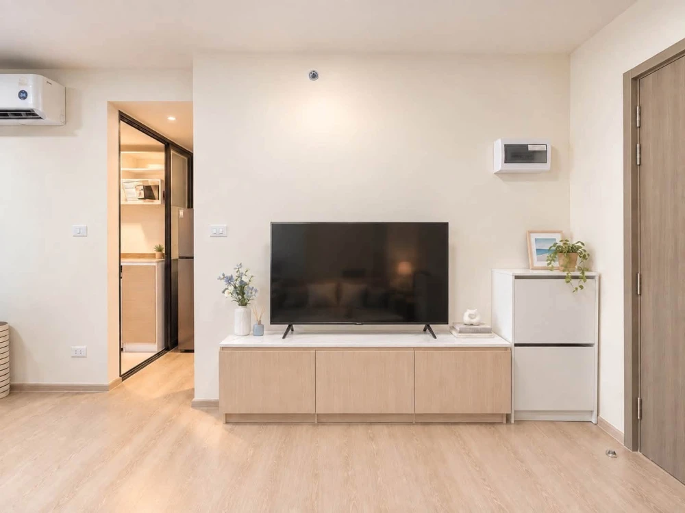 For Rent: The Origin Sukhumvit–Praeksa. Move-in ready unit with full facilities. Book now—don't miss out!