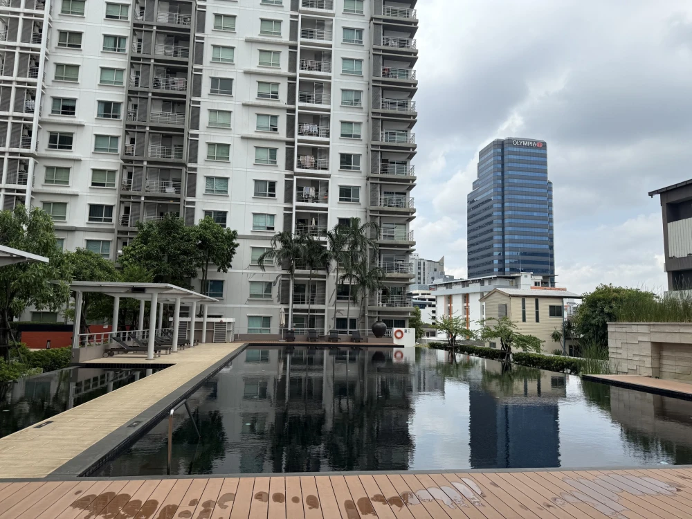 For rent or sell: The Room Rathcada-Ladprao, a large, comfortable room with usable space. Convenient and complete here. Hurry and book now.