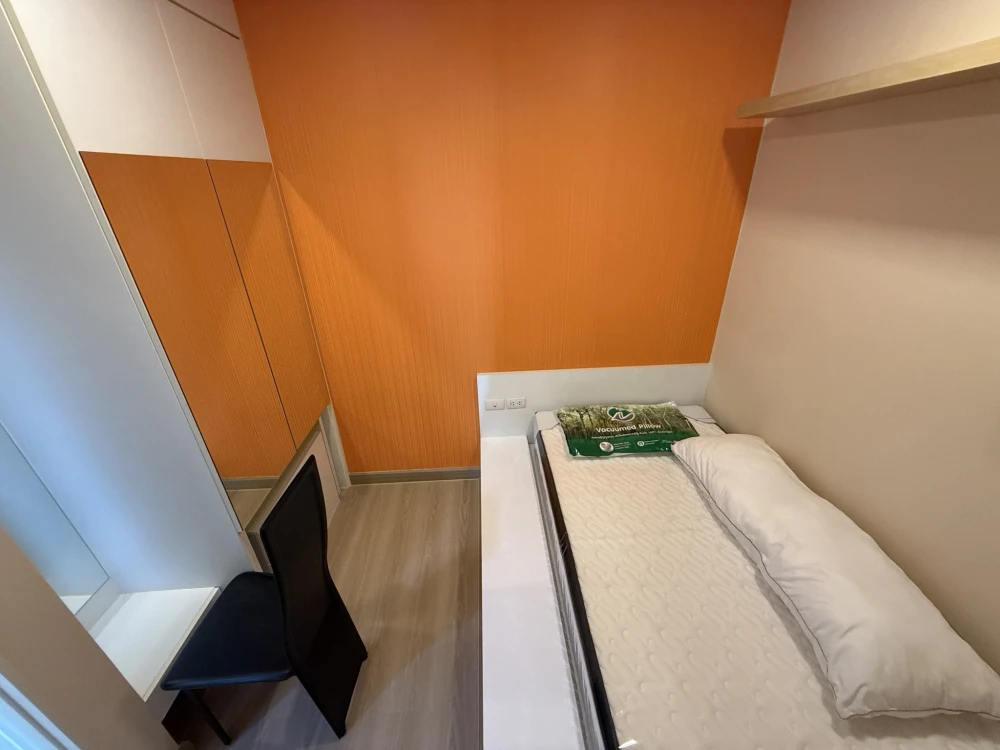 For rent or sell: The Room Rathcada-Ladprao, a large, comfortable room with usable space. Convenient and complete here. Hurry and book now.