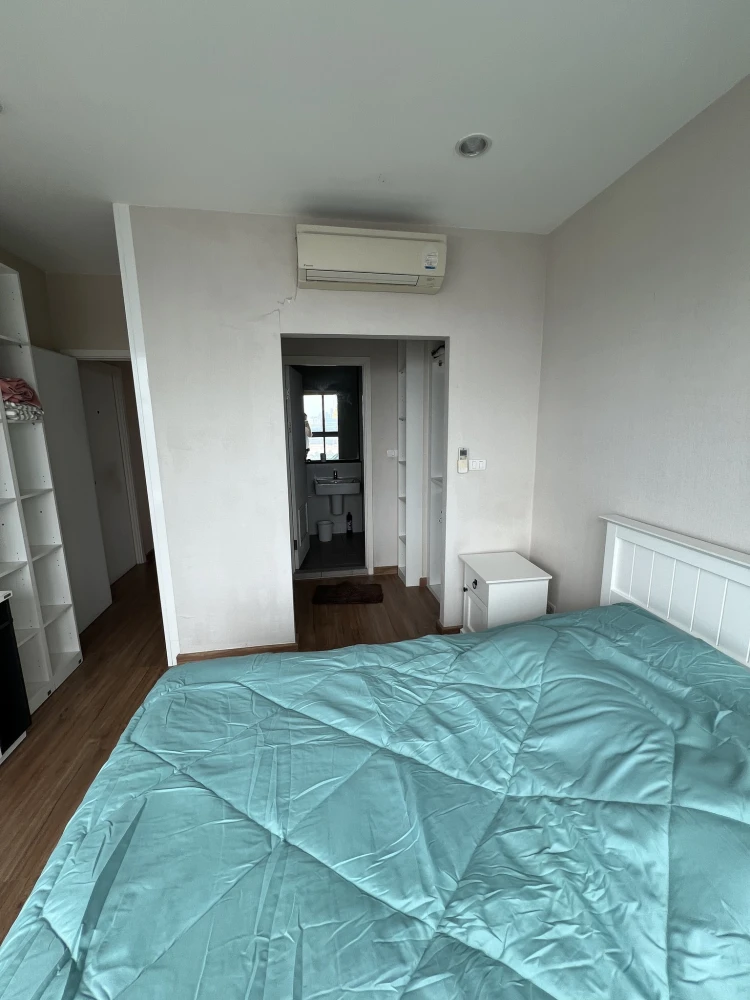 For rent: The Tree Rio Bang-Aor Station, large room, comfortable, lots of usable space, high floor, full view of the Chao Phraya River, come and reser
