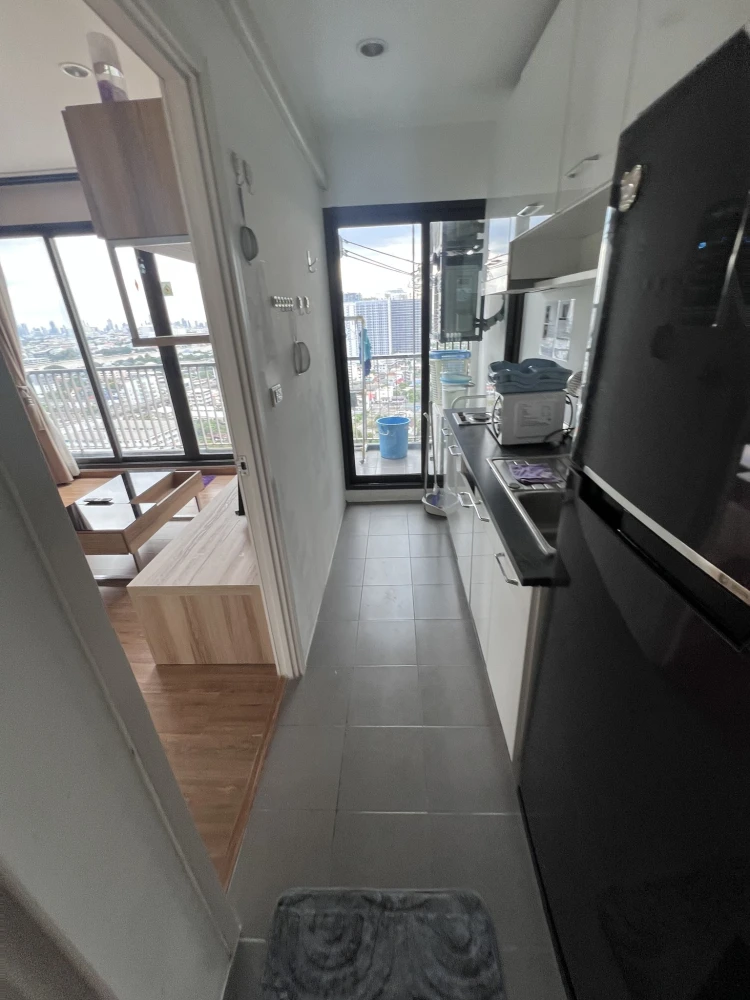 For rent: The Tree Rio Bang-Aor Station, large room, comfortable, lots of usable space, high floor, full view of the Chao Phraya River, come and reser