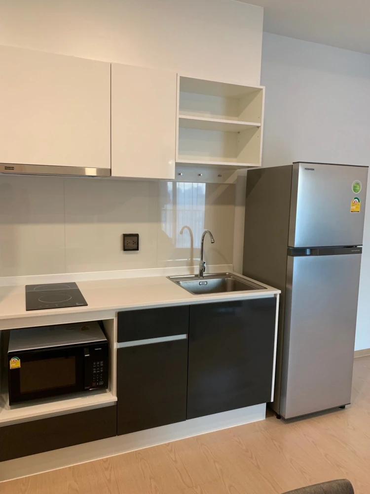 For rent: The Tree Sukhumvit 71, corner room, 31st floor, Thonglor view, north facing. Come and reserve now. Don't miss out!