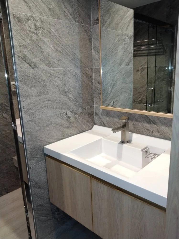 V Condo Salaya for rent. Nice room, fully furnished with appliances. Just bring your belongings and move in! Don't miss out!