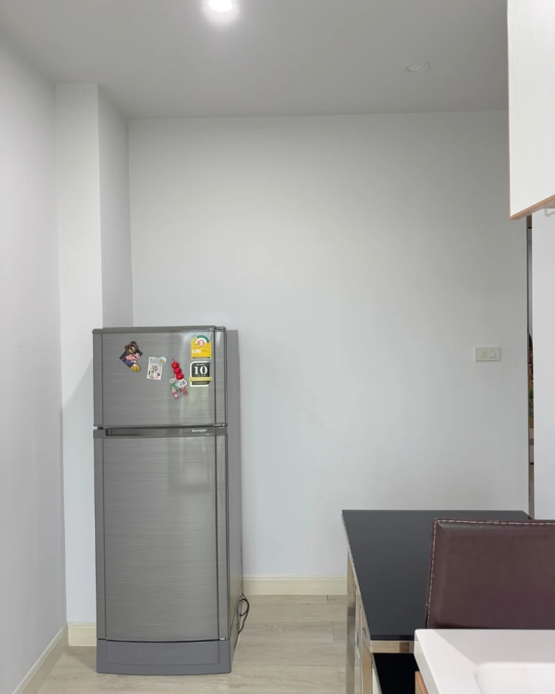 For rent: V Condo Salaya, ready to move in, furnished, complete with electrical appliances. Come and reserve now, don't miss out.