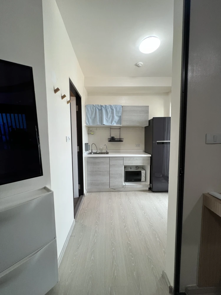 For rent: Grene Condo Don Mueang Songprapa, separate rooms clearly, comes with a great price, just bring your belongings and move in.