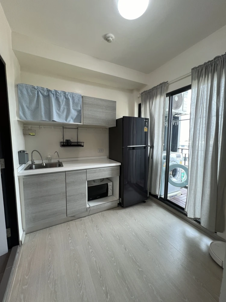 For rent: Grene Condo Don Mueang Songprapa, separate rooms clearly, comes with a great price, just bring your belongings and move in.