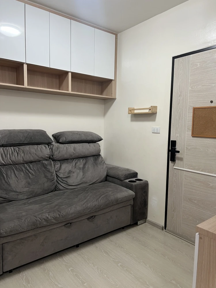 For rent: Grene Condo Don Mueang Songprapa, separate rooms clearly, comes with a great price, just bring your belongings and move in.