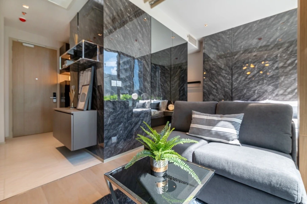 Condo for rent: Ashton Silom. Beautifully decorated room. Simple and luxurious. 10th floor. Just the right height. Come and reserve before you miss yo