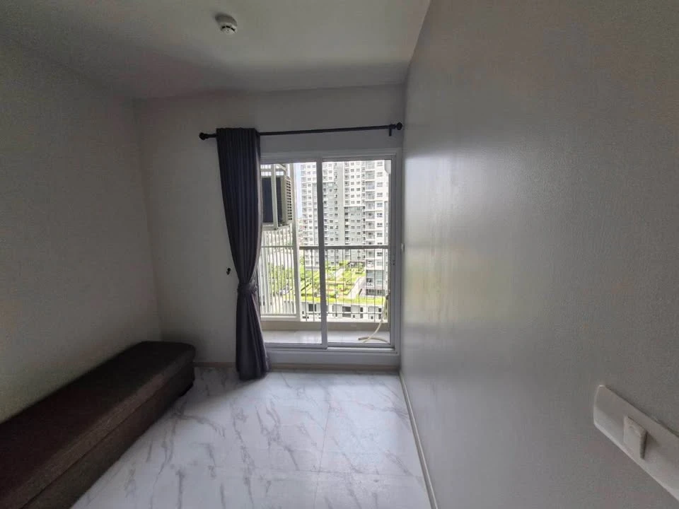 Condo for rent, Aspire Erawan, well-separated room, fully furnished, electrical appliances. Come and reserve now, don't wait.