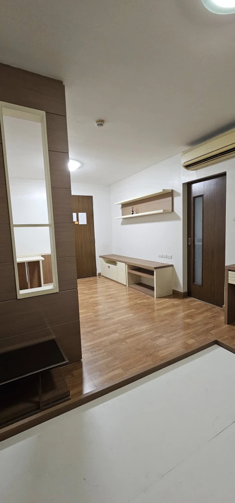 For rent: Condo Ivy Ratchada, ready to move in, great price, come and reserve now, don't miss out!