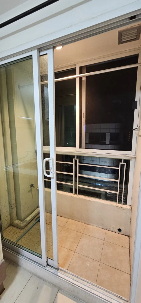 For rent: Condo Ivy Ratchada, ready to move in, great price, come and reserve now, don't miss out!