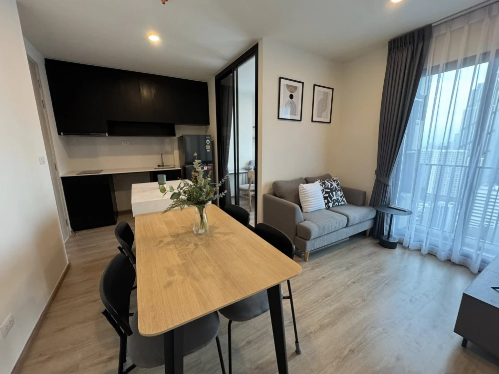 Condo for rent: Nue District R9. Fully furnished and equipped with appliances. Just bring your suitcase and move in! Book now!