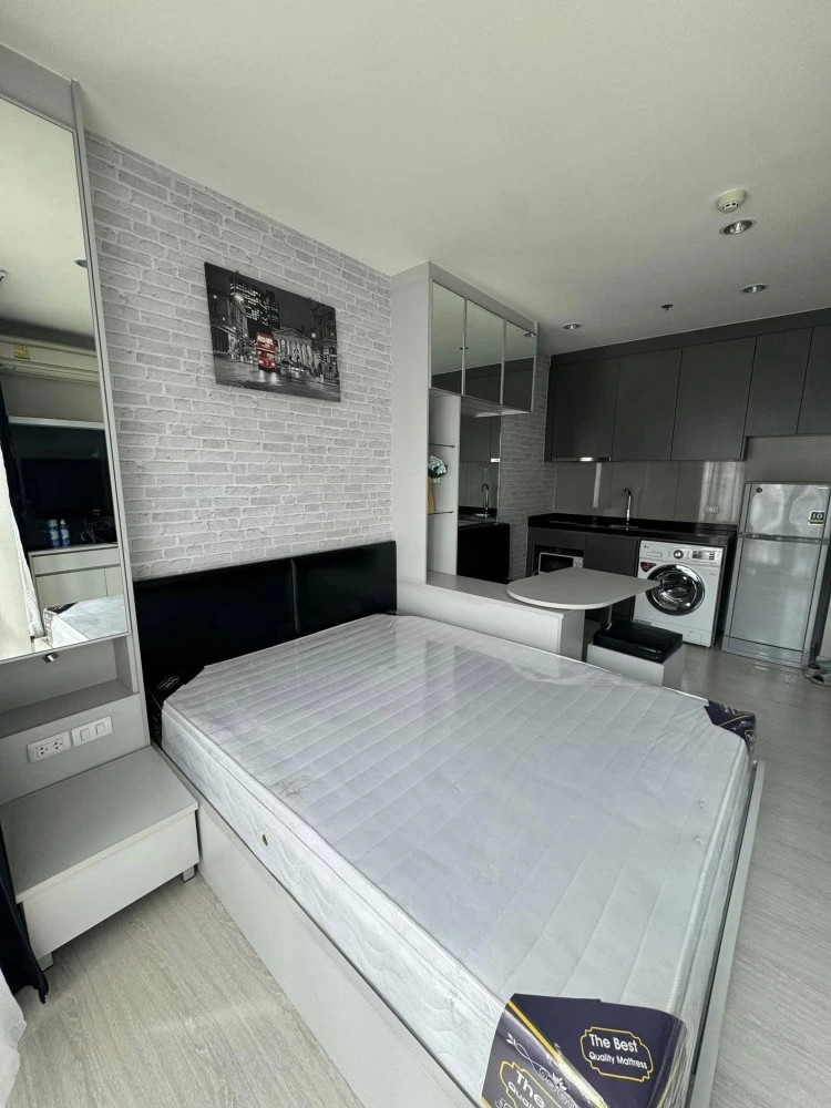 Condo for rent: Rhythm Asoke 1, studio room, 14th floor, street view, great price, hurry and reserve.