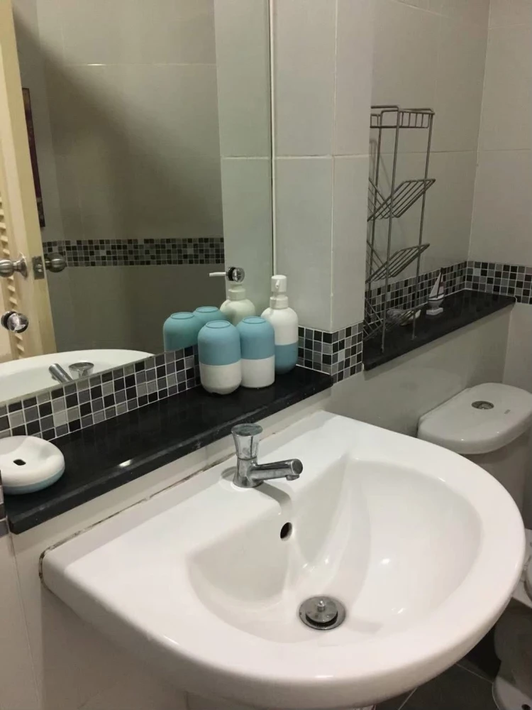 Condo for rent: Sense of London. Fully furnished and ready to move in. Book today!