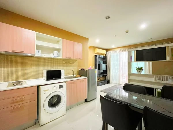 Condo for rent: The Mark Ratchada - Airport Link. Nice room, fully furnished, move in now!