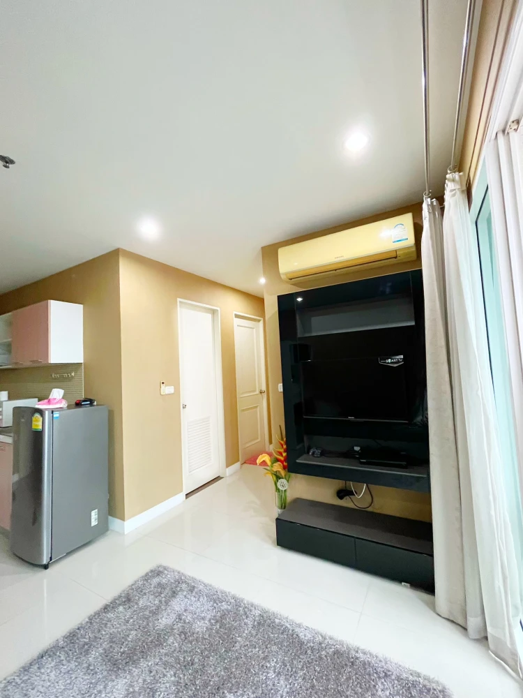 Condo for rent: The Mark Ratchada - Airport Link. Nice room, fully furnished, move in now!