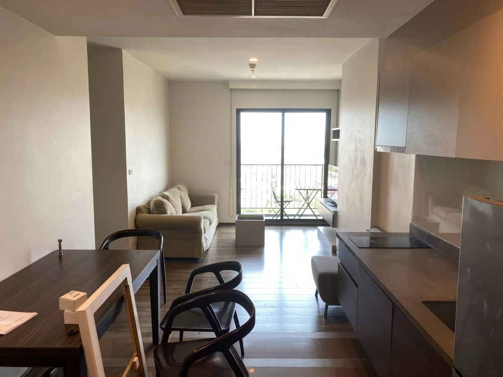 For rent!! Condo Teal Sathorn - Taksin, large room, interested in booking now