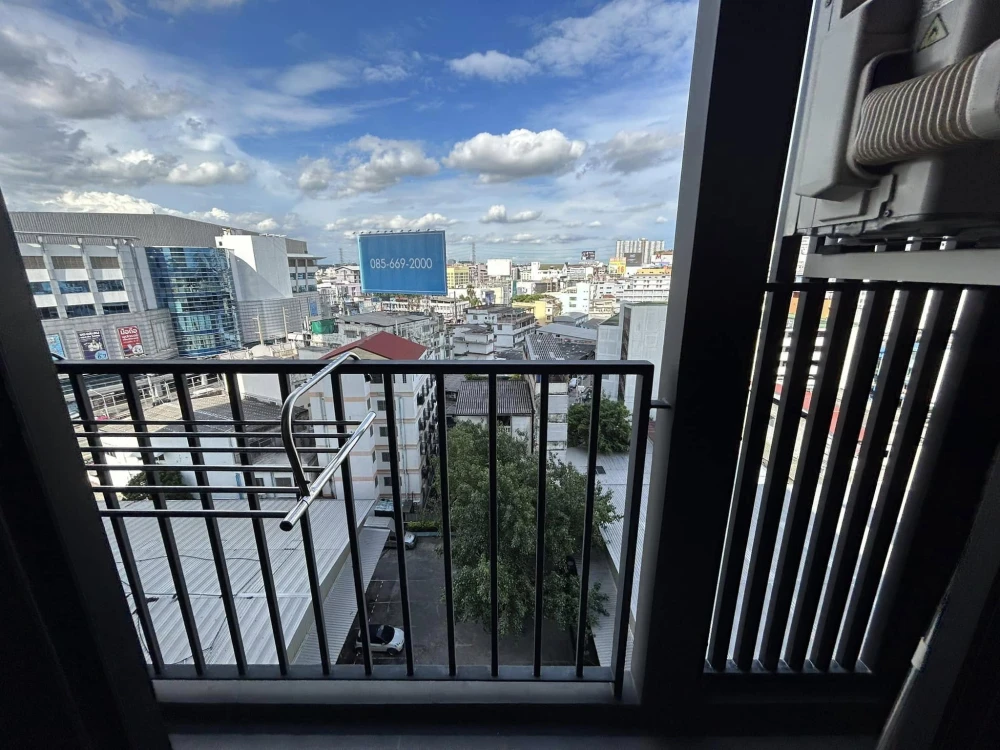 Condo for rent, New Noble Ngamwongwan, fully furnished room. Full of amenities and good prices, don't miss it.