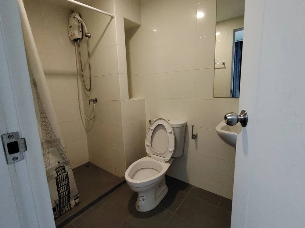 Condo for rent on Light Hill Sukhumvit-Phraeksa Room with furniture