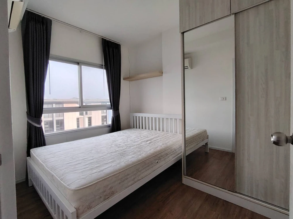Condo for rent on Light Hill Sukhumvit-Phraeksa Room with furniture