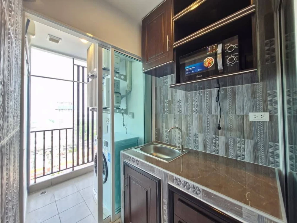 Condo for rent, Regent Home Bangna, fully furnished and ready to move in. Complete amenities. Book yours today! Don't miss out!