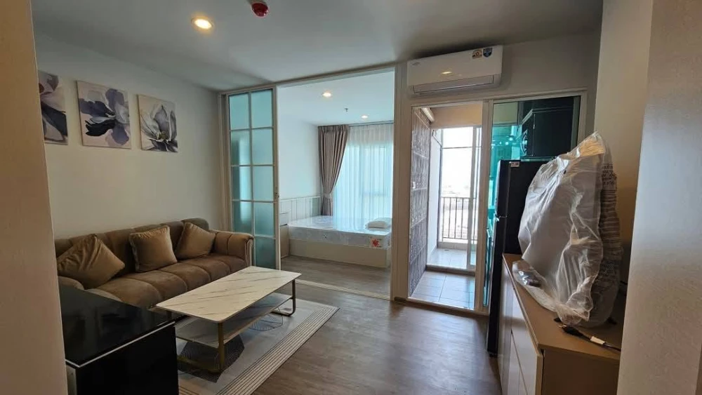 Condo for rent, Regent Home Bangna, fully furnished and ready to move in. Complete amenities. Book yours today! Don't miss out!