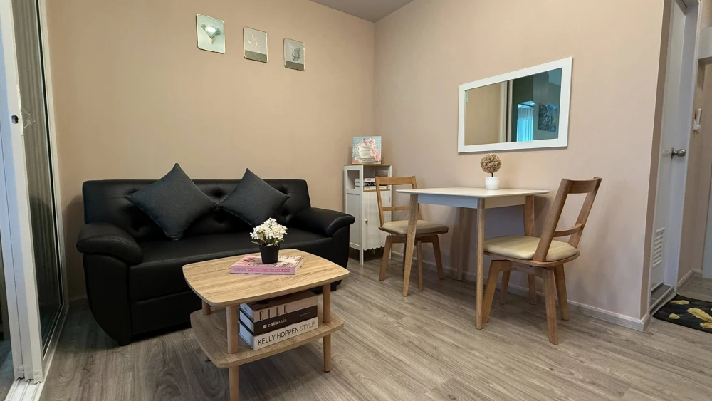 Condo for rent, Regent Bangna. Nicely furnished and ready to move in. High-quality built-in furniture. Amazing price! Book today! Don't miss out!