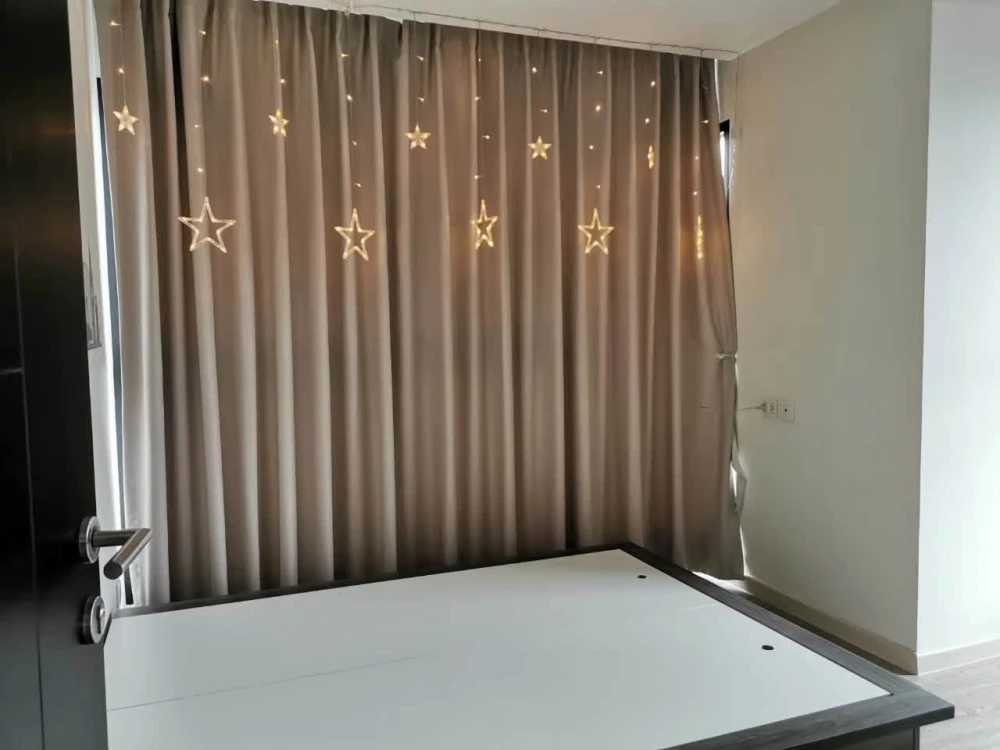 Condo for rent, Villa Lasalle. Spacious and comfortable unit with ample living space. Perfect for interior decorating enthusiasts!