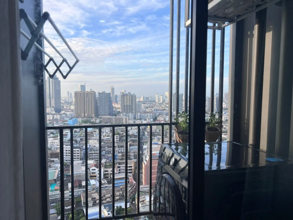 Condo for rent: Supalai Loft Prachathipok-Wongwian Yai, ready to move in, 27th floor, great view, convenient location. Book now!