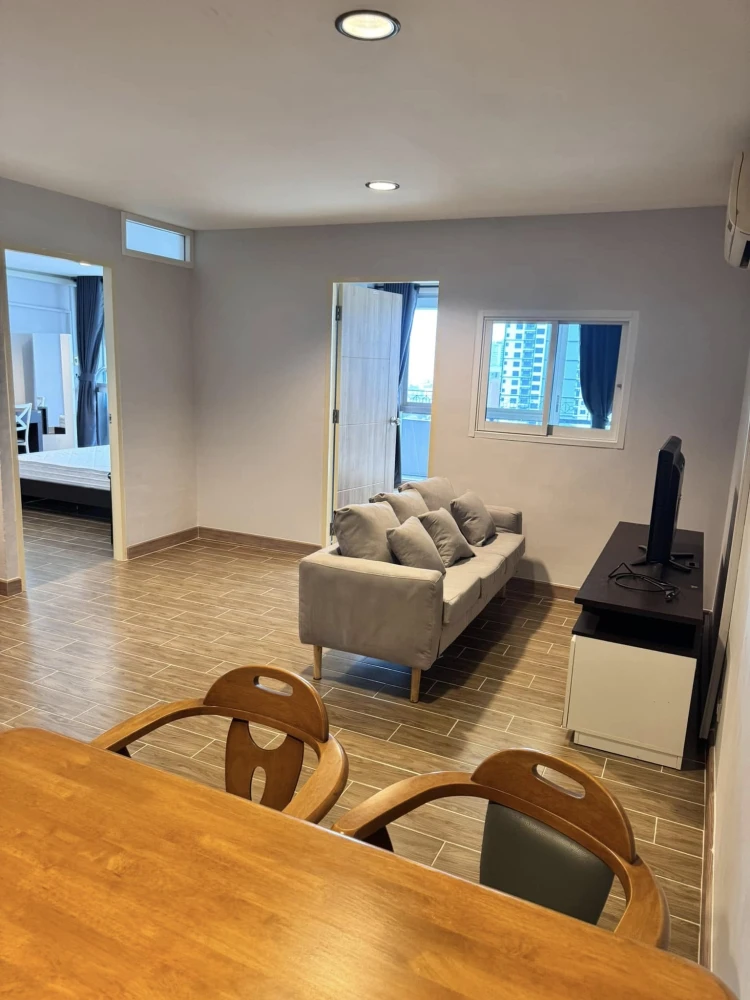 Condo for rent, Sathorn Bridge Tower, good view, spacious room, complete equipment, hurry before it slips out