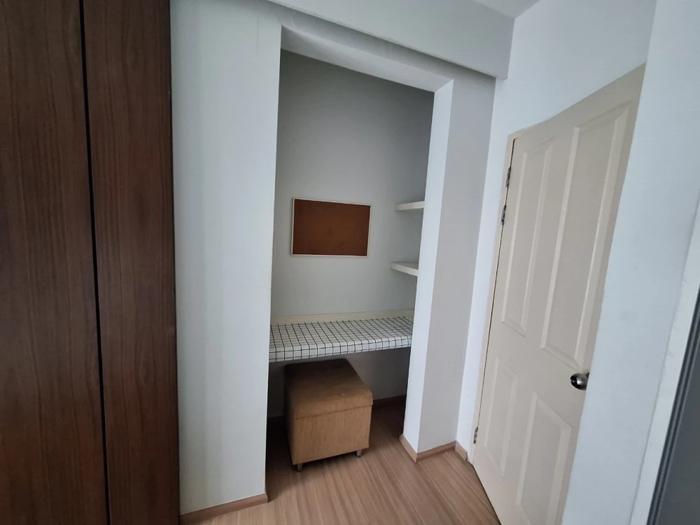 Condo for rent, A Space Asoke Ratchada, spacious room, lots of usable space, good price, hurry up and reserve.