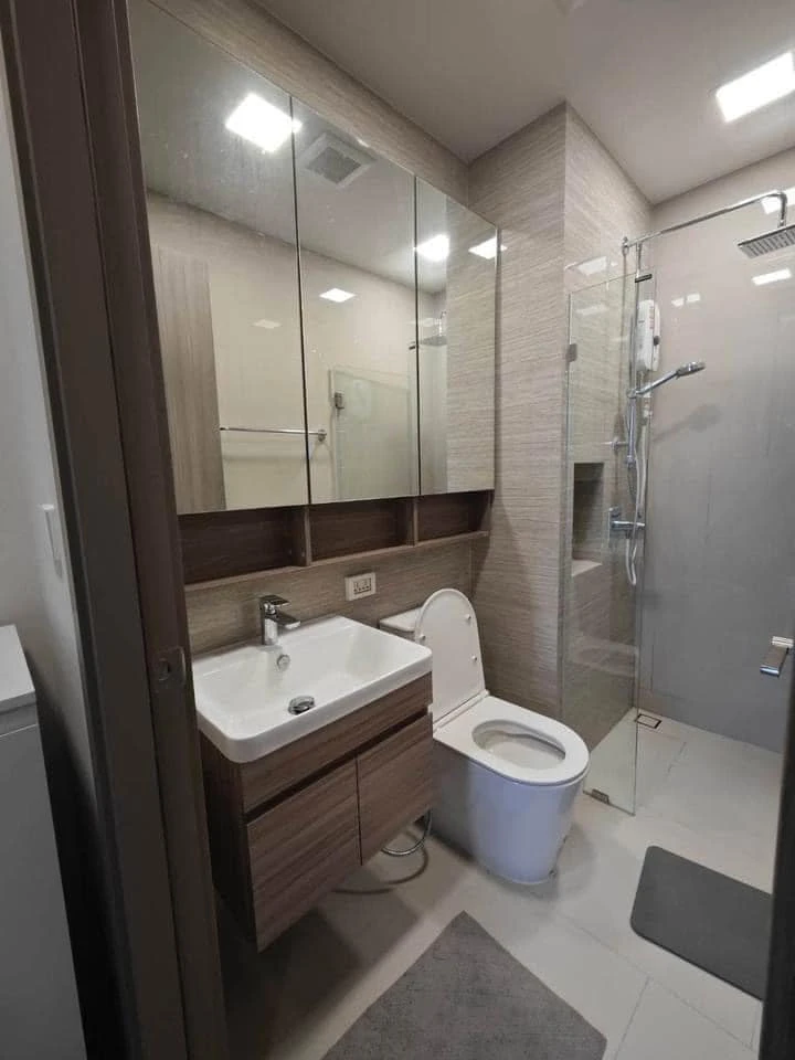 Condo for rent: The Privacy Taopoon Interchange The room is ready Complete facilities Don't wait, book now.
