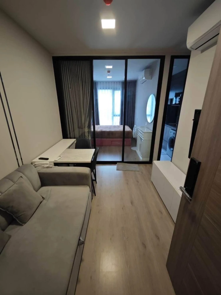 Condo for rent: The Privacy Taopoon Interchange The room is ready Complete facilities Don't wait, book now.