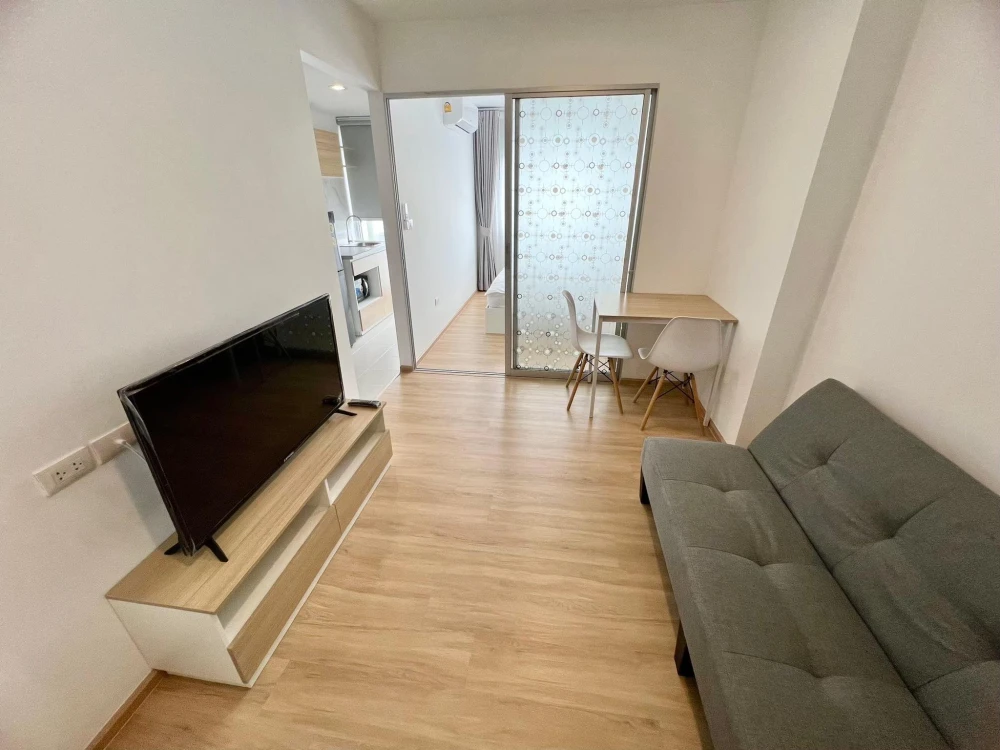 For rent: Sena Kit Condo, Chalong Krung-Lat Krabang, well-separated rooms, great price, hurry and book now.