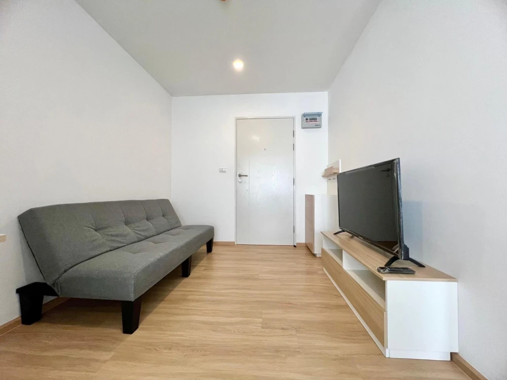 For rent: Sena Kit Condo, Chalong Krung-Lat Krabang, well-separated rooms, great price, hurry and book now.