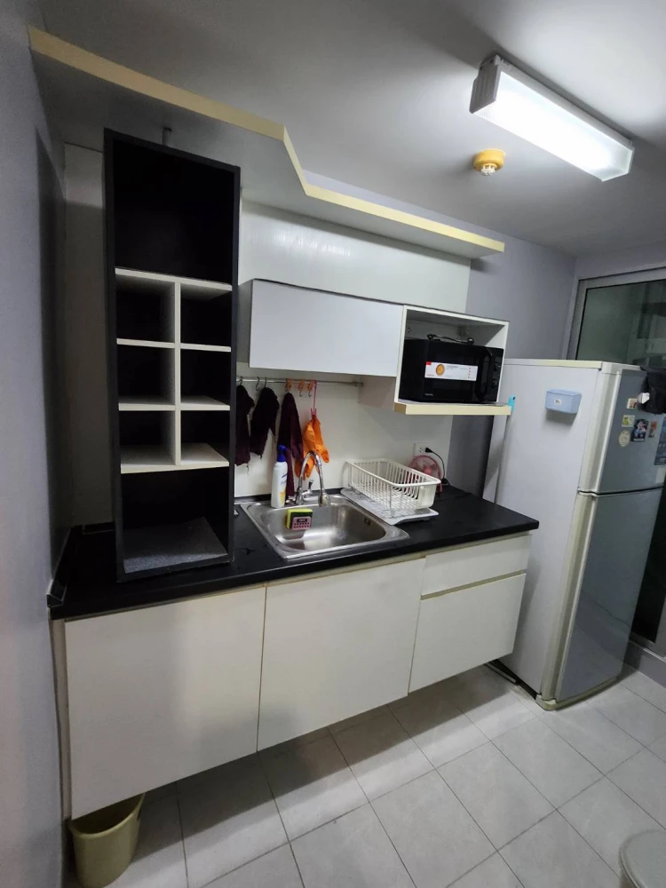For rent, Casa Condo Ratchada-Thapra, simple decorated room, located on the 7th floor, has a good height. Move now, don't wait