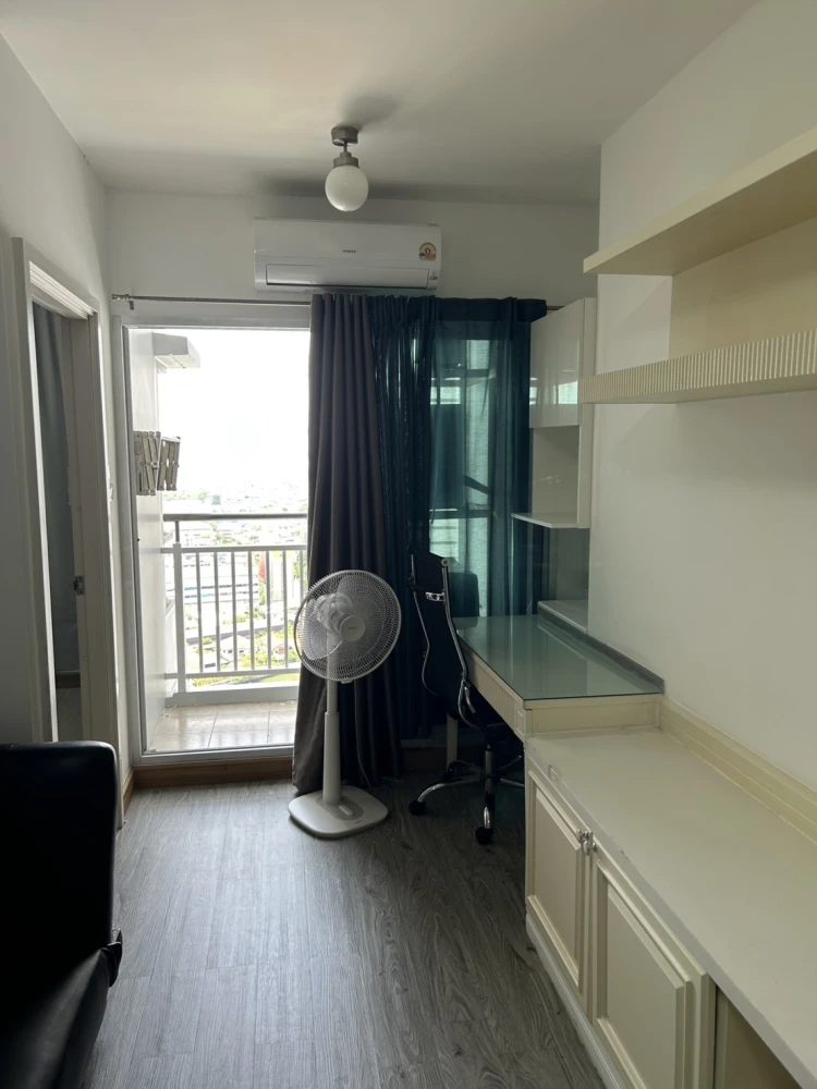 Available for rent now! Ivy River Ratchaburana. Large, comfortable unit with ample living space. Book yours today! Don't miss out!