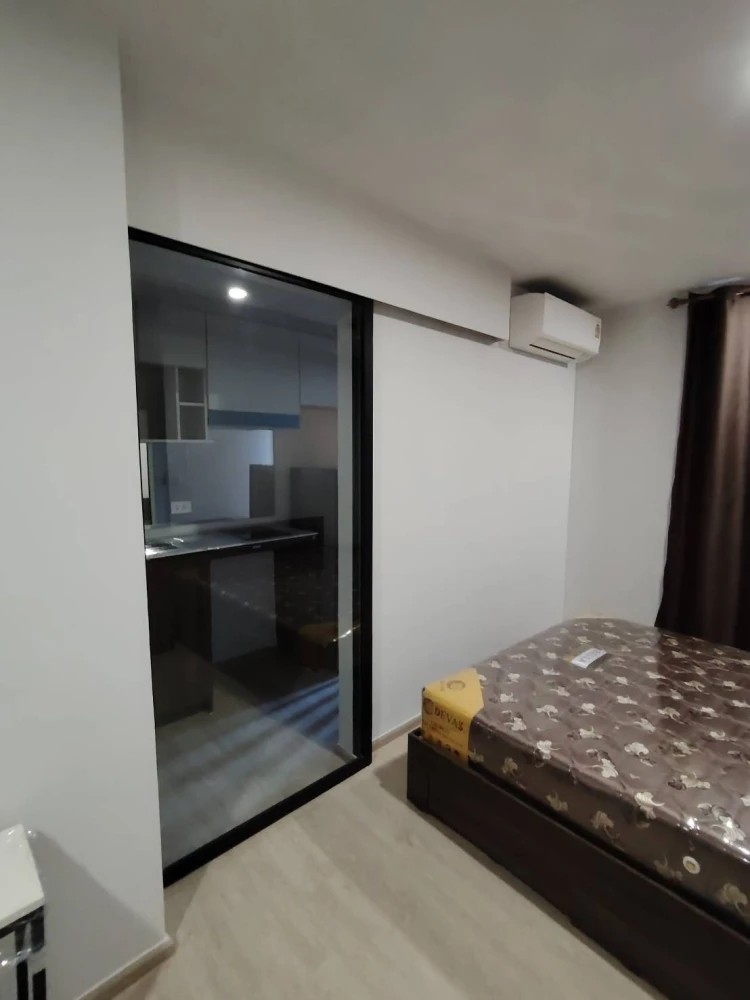 For rent: New Cross Kookot Station, 1 bedroom, separate bedroom and living room, 5th floor, swimming pool view, move in now!