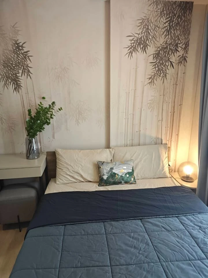 For rent: New Core Kukot Station, 4th floor, Building C, shady garden view, stylishly decorated. Reserve now before it's gone.