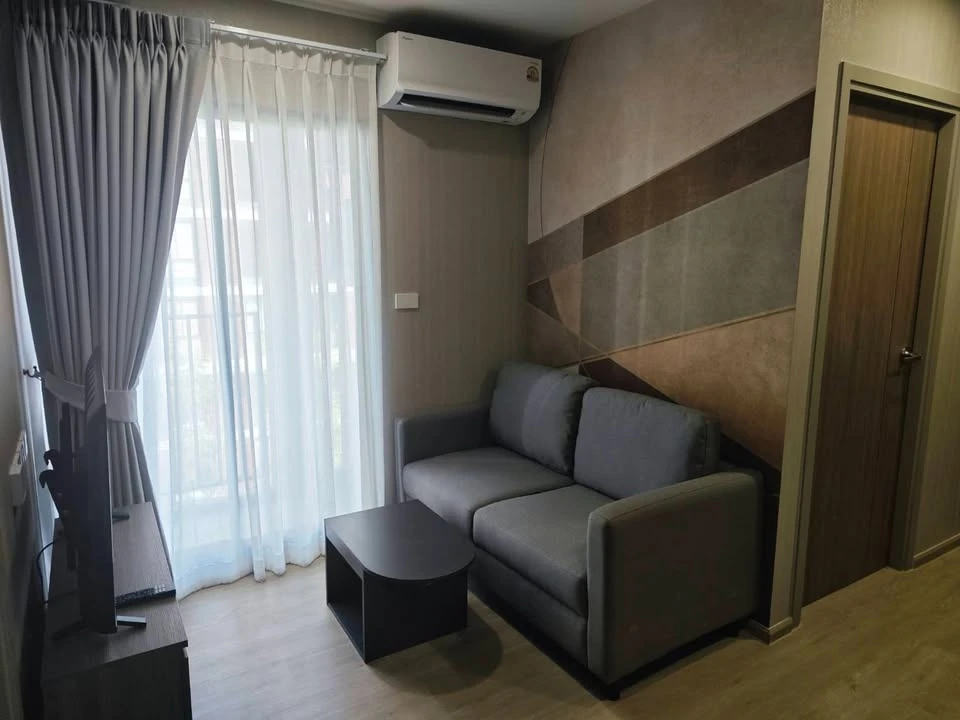For rent: New Core Kukot Station, 4th floor, Building C, shady garden view, stylishly decorated. Reserve now before it's gone.