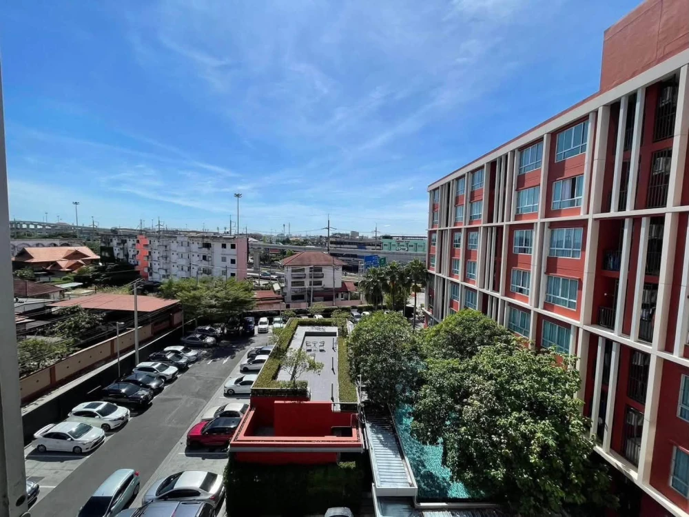 For rent, Park Ramintra, separated rooms, well furnished, don't just look, hurry and reserve now.