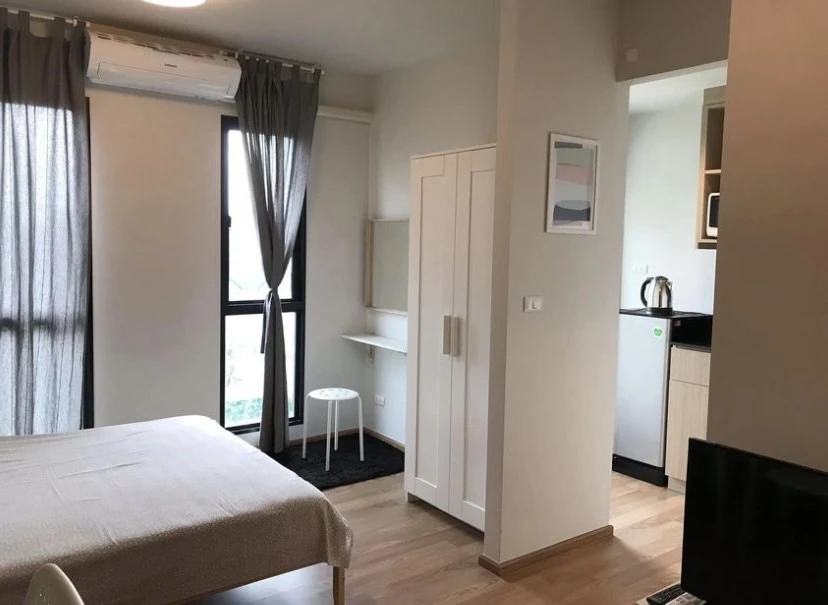 For rent, Unio Sukhumvit 72, complete with furniture and electrical appliances, very inviting, good price like this, must hurry to book