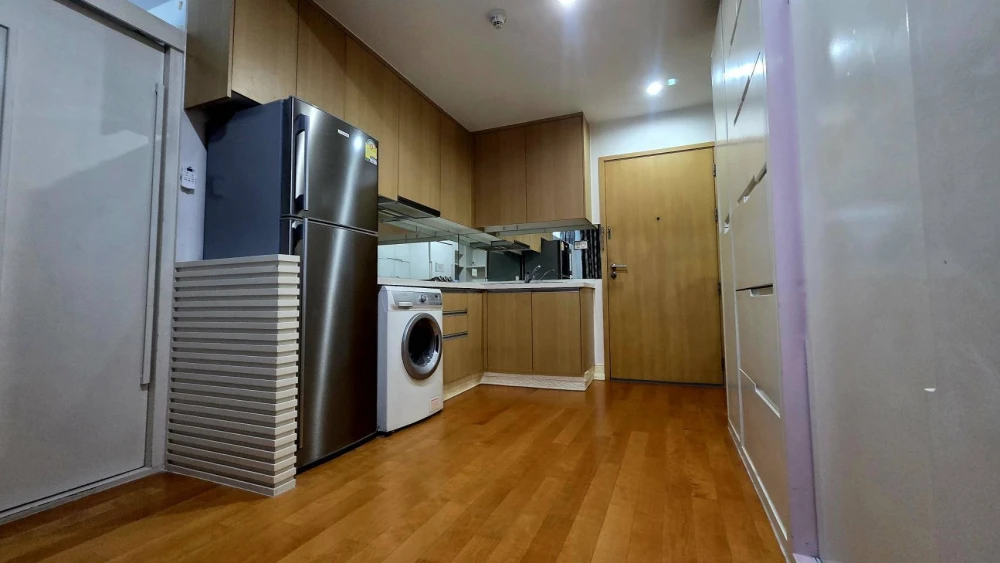 Rent Villa Ratchathewi, nice room, high floor, beautiful view, convenient, complete here Let me tell you that you can't miss it.