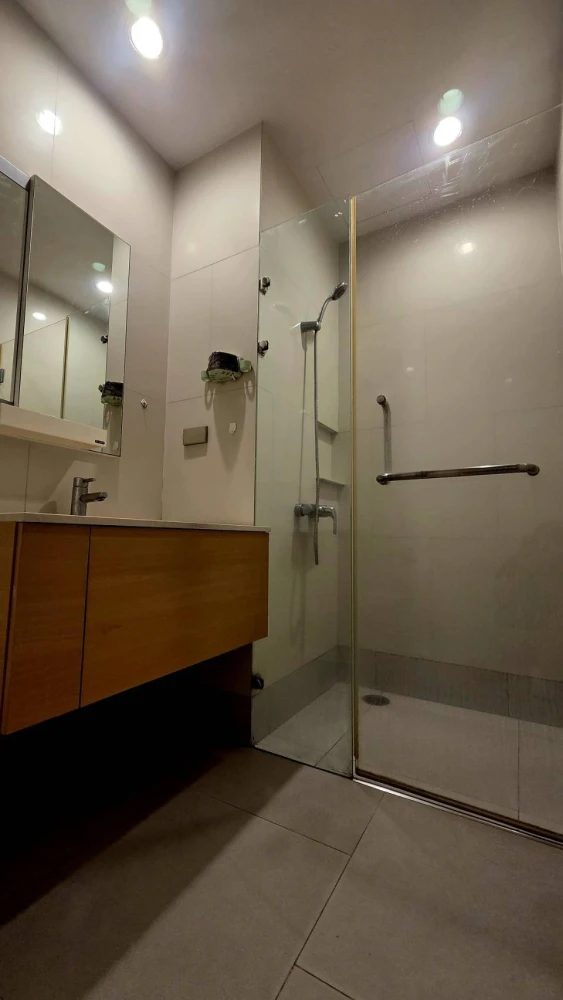 Rent Villa Ratchathewi, nice room, high floor, beautiful view, convenient, complete here Let me tell you that you can't miss it.