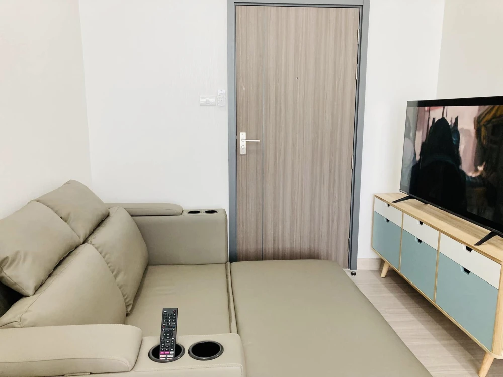 For rent Supalai Loft Sathorn-Ratchaphruek. The room is ready to move in. Complete set of furniture With a comfortable sofa, reserve now.
