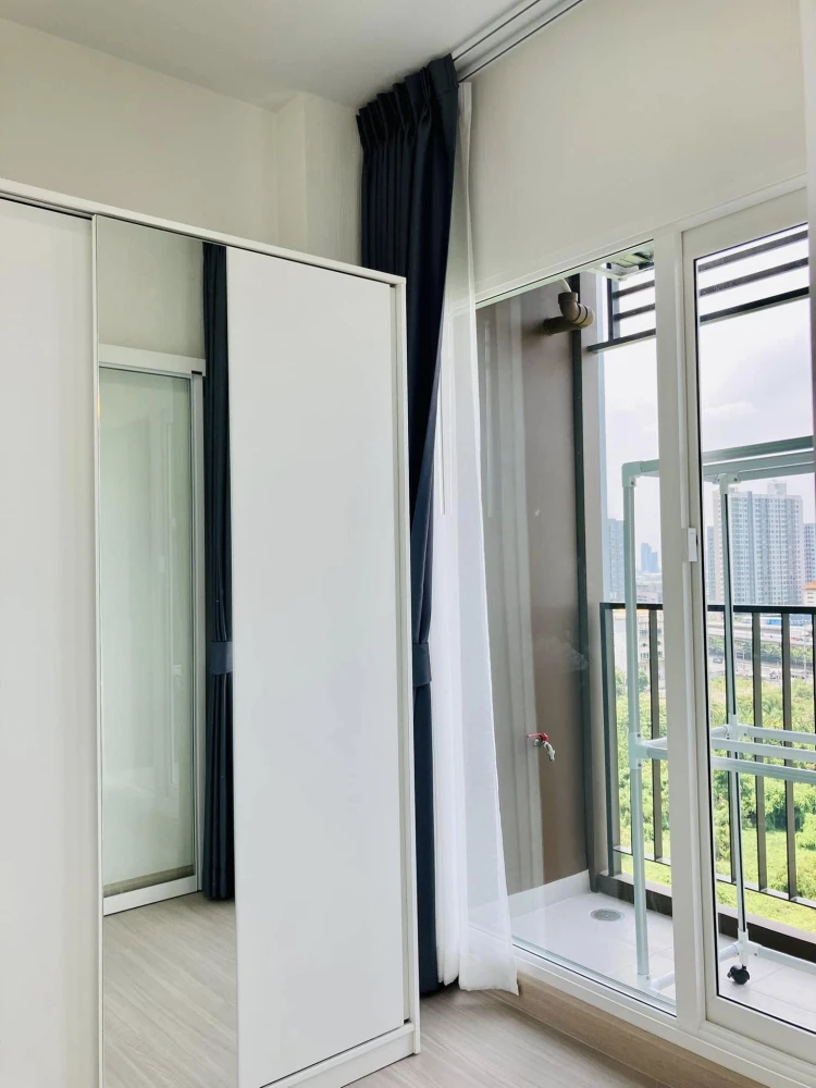 For rent Supalai Loft Sathorn-Ratchaphruek. The room is ready to move in. Complete set of furniture With a comfortable sofa, reserve now.