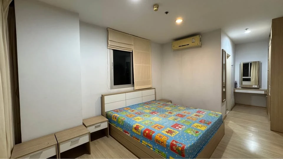 For rent: Centric Scene Ratchavipa, ready to move in, usable space, great price, hurry and come see today.