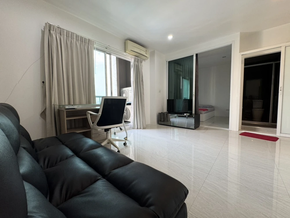 For rent: The Key Chaengwattana, high floor, bright room, comfortable, airy, high view, don't just look.