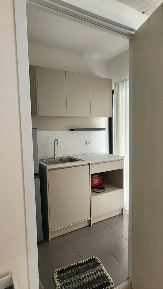 For rent, The Tree Interchange, studio room, 14th floor, high view, friendly price, do not book, you will regret it later.