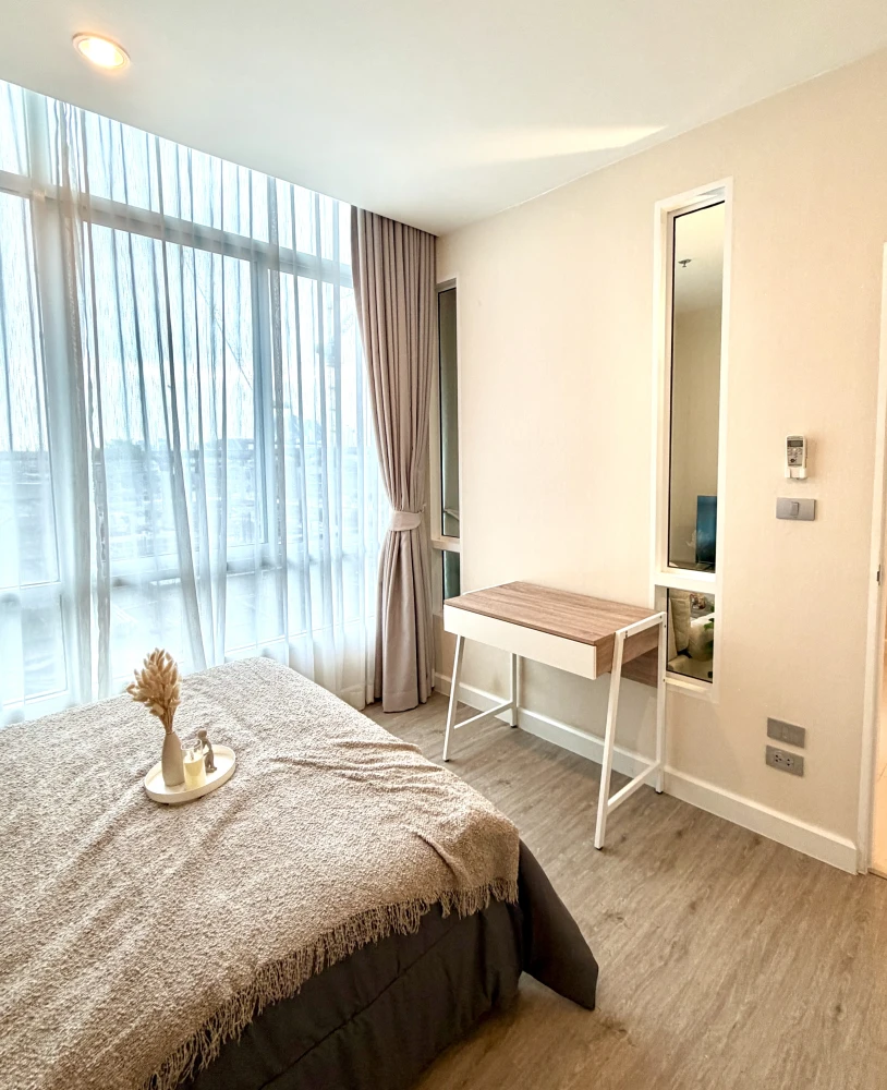 For rent The Rich Rama 9 - Srinakarin, 1 bedroom (front building), fully furnished, ready to move in. Reserve now!